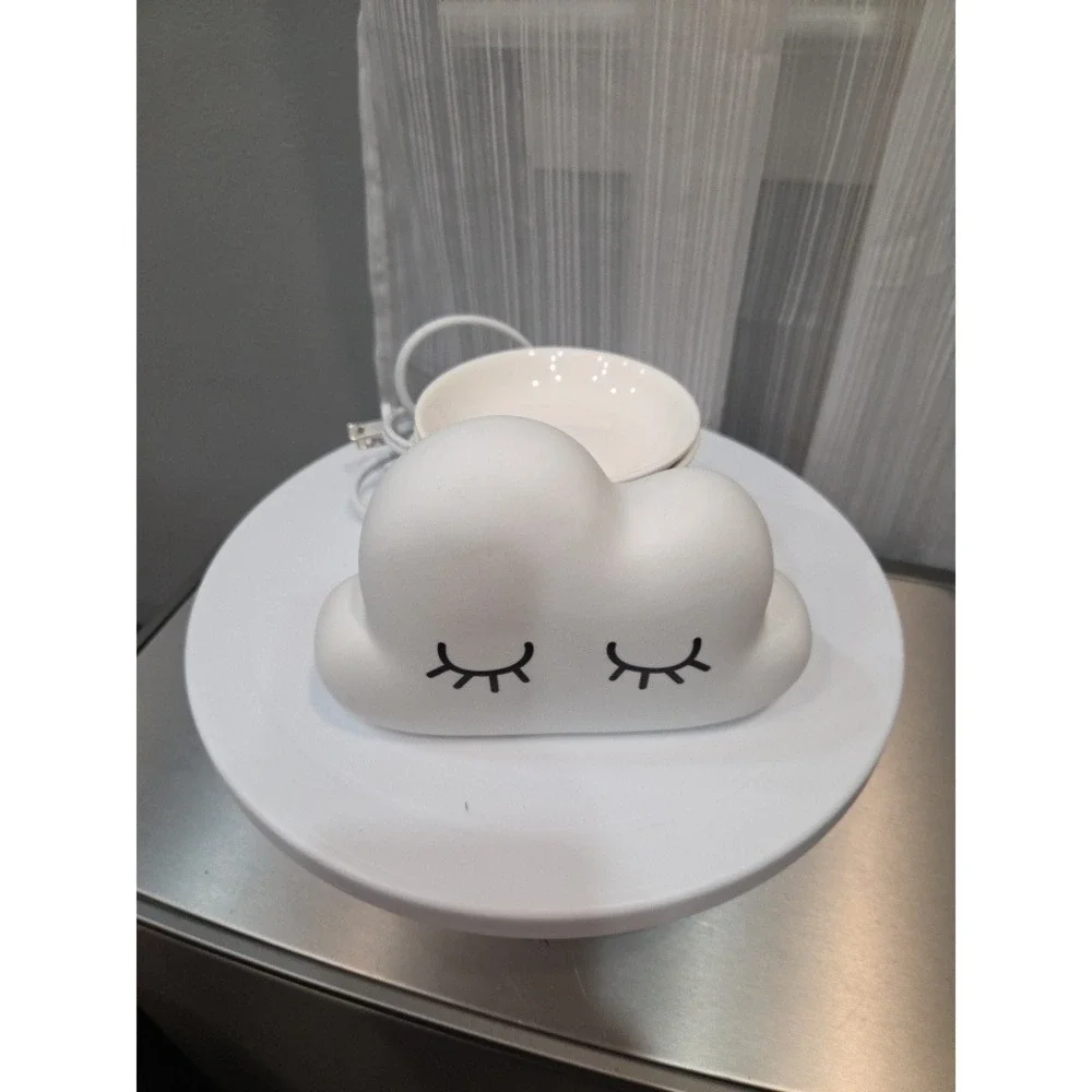 Scentsy Head in the Cloud Wax Warmer White Ceramic Eyelash Element Warmer Tested
